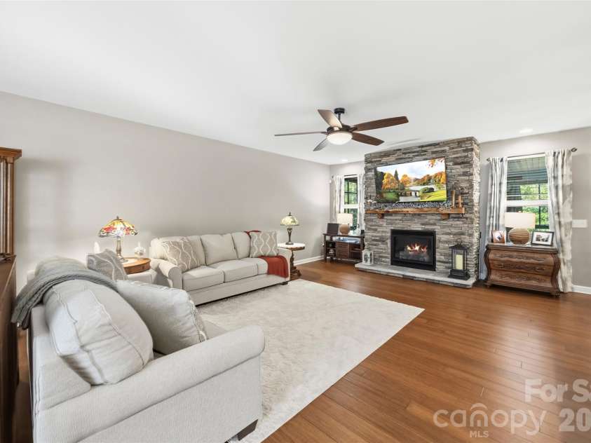 2072 Old Ferry Lane, Lancaster, SC 29720.  MLS# CAR4431930, YatesRealty ID 55917. 