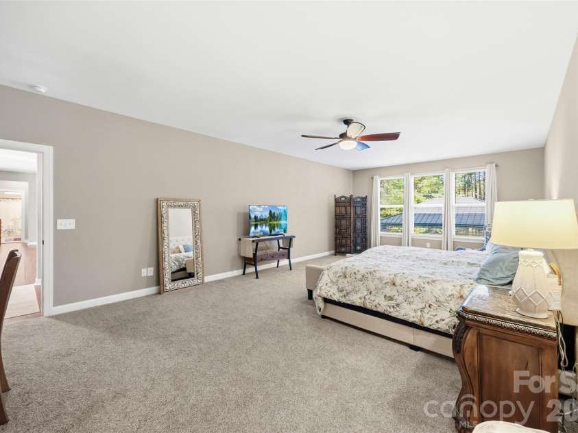 2072 Old Ferry Lane, Lancaster, SC 29720.  MLS# CAR4431930, YatesRealty ID 55917. 