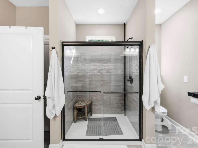 2072 Old Ferry Lane, Lancaster, SC 29720.  MLS# CAR4431930, YatesRealty ID 55917. 