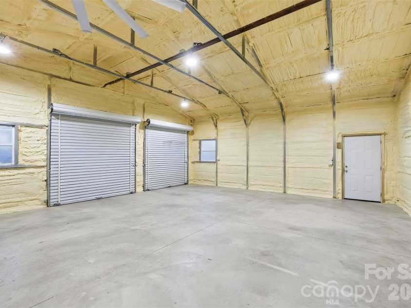 2072 Old Ferry Lane, Lancaster, SC 29720.  MLS# CAR4431930, YatesRealty ID 55917. 