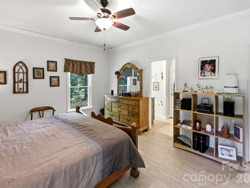 221 Willow Lakes Drive, Rutherfordton, NC 28139.  MLS# CAR4411005, YatesRealty ID 55920. 