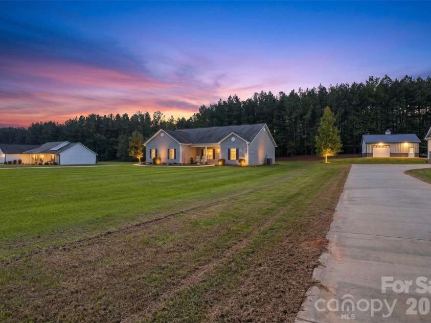 4206 Fletcher Funderburk Road, Lancaster, SC 29720.  MLS# CAR4433294, YatesRealty ID 55926. 