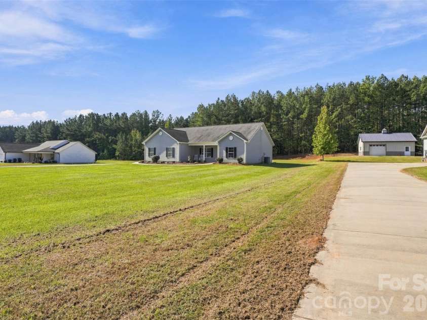 4206 Fletcher Funderburk Road, Lancaster, SC 29720.  MLS# CAR4433294, YatesRealty ID 55926. 