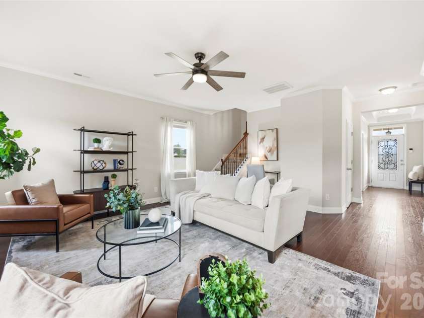 1124 Golden Gate Court, Rock Hill, SC 29732.  MLS# CAR4428381, YatesRealty ID 55927. 
