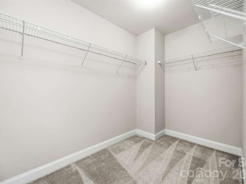 1124 Golden Gate Court, Rock Hill, SC 29732.  MLS# CAR4428381, YatesRealty ID 55927. 