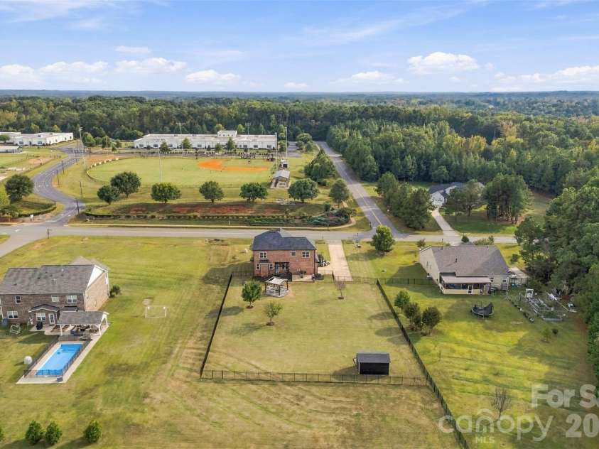 1124 Golden Gate Court, Rock Hill, SC 29732.  MLS# CAR4428381, YatesRealty ID 55927. 