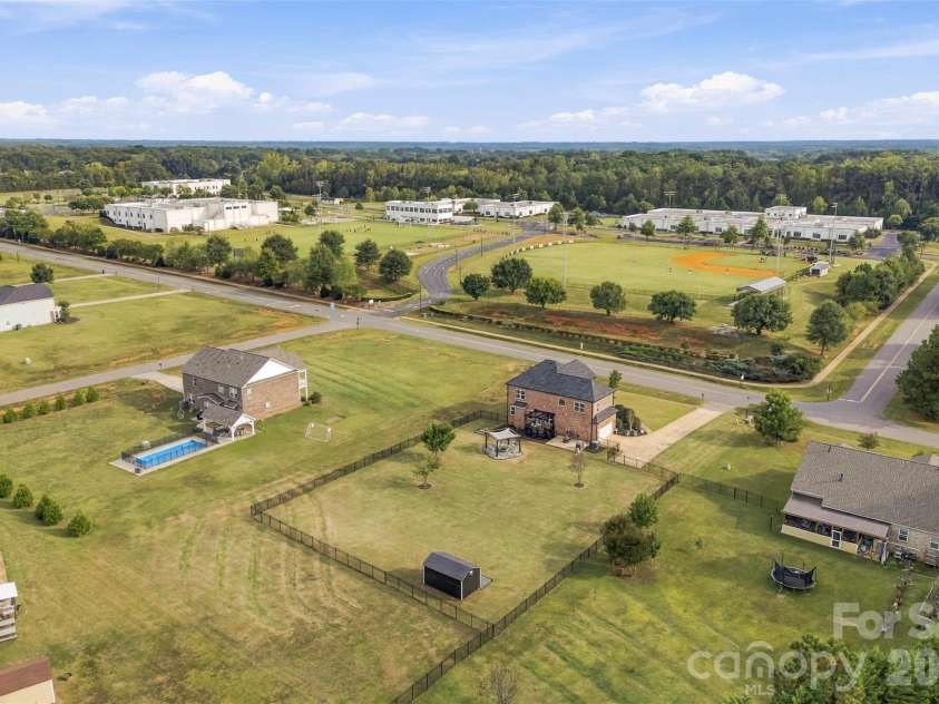 1124 Golden Gate Court, Rock Hill, SC 29732.  MLS# CAR4428381, YatesRealty ID 55927. 