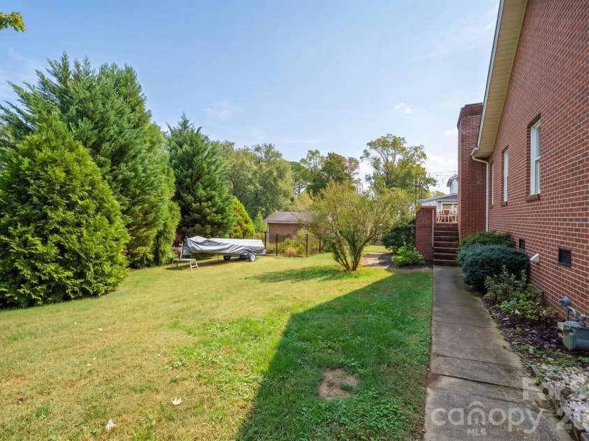 107 Powe Street, Morganton, NC 28655.  MLS# CAR4433055, YatesRealty ID 55928. Back Yard