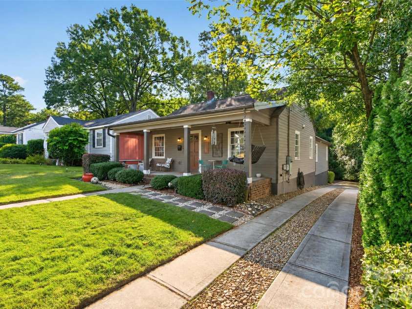 1727 Merriman Avenue, Charlotte, NC 28203.  MLS# CAR4432521, YatesRealty ID 55929. 