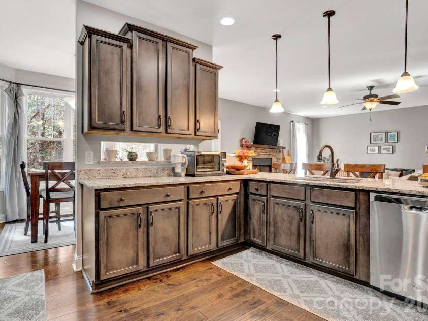 3327 Greenville Highway, Flat Rock, NC 28731.  MLS# CAR4355594, YatesRealty ID 5593. 
