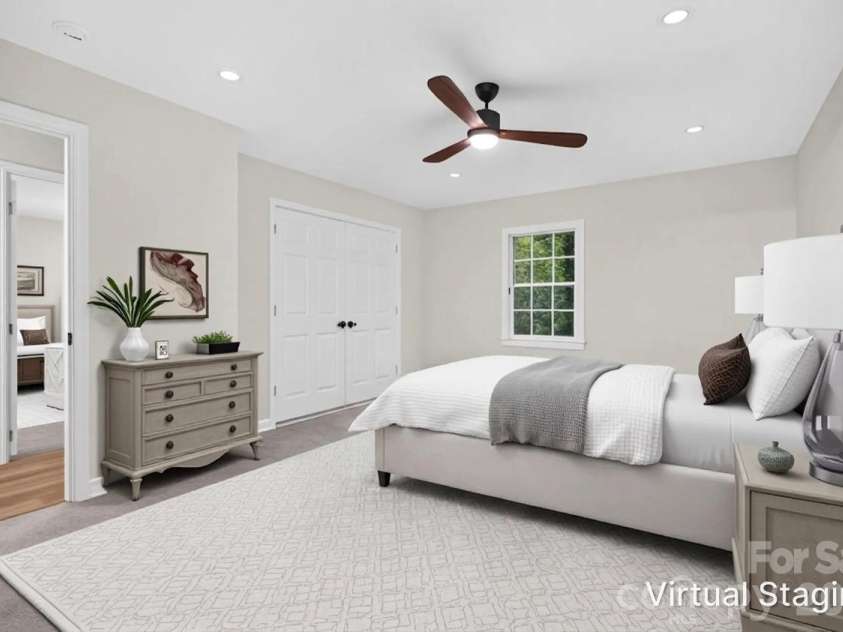 5550 Overlook Circle, Winston Salem, NC 27105.  MLS# CAR4432343, YatesRealty ID 55933. Virtually Staged