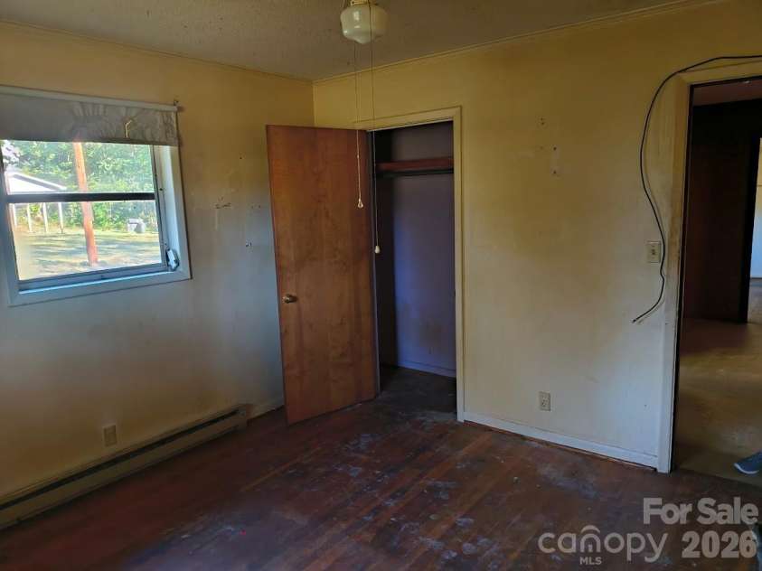131 Sj Crawford Road, Lincolnton, NC 28092.  MLS# CAR4428419, YatesRealty ID 55934. 