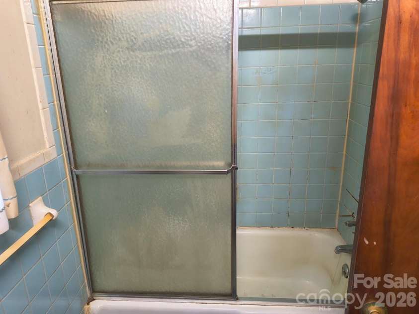 131 Sj Crawford Road, Lincolnton, NC 28092.  MLS# CAR4428419, YatesRealty ID 55934. 