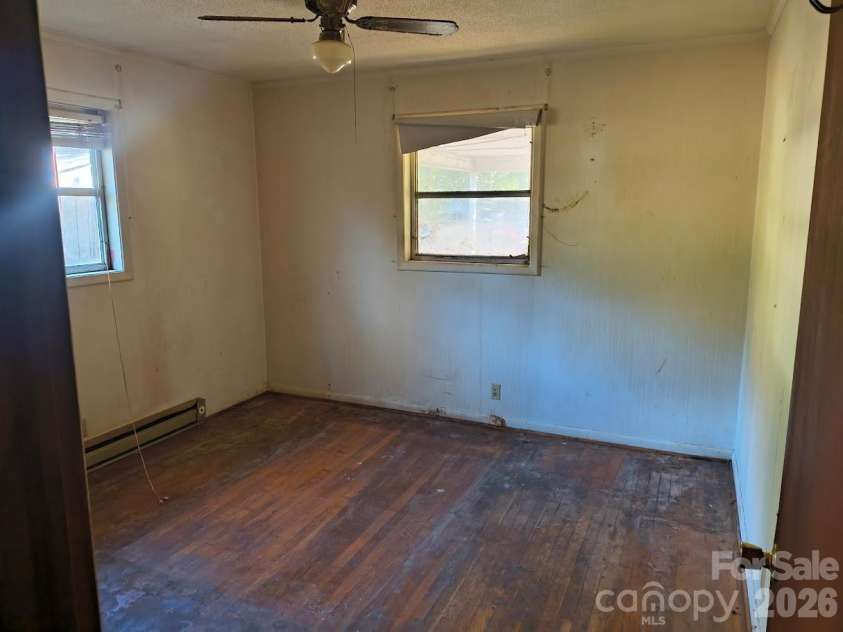 131 Sj Crawford Road, Lincolnton, NC 28092.  MLS# CAR4428419, YatesRealty ID 55934. 