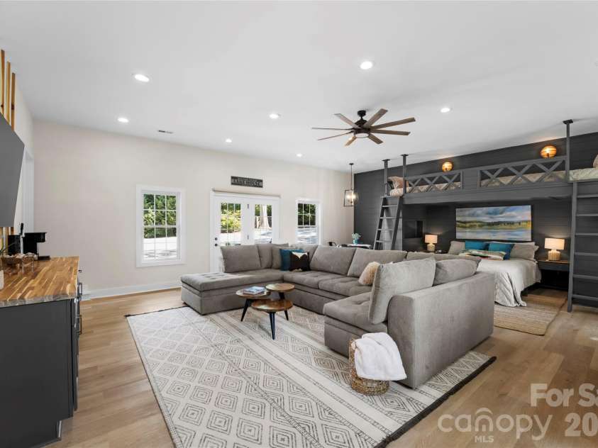 114 Kilkee Lane, Mooresville, NC 28117.  MLS# CAR4433034, YatesRealty ID 55935. 
