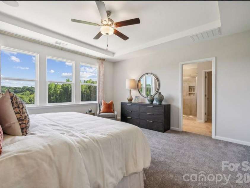 21230 Lake Run Drive, Charlotte, NC 28278.  MLS# CAR4433356, YatesRealty ID 55936. Representative Photo
