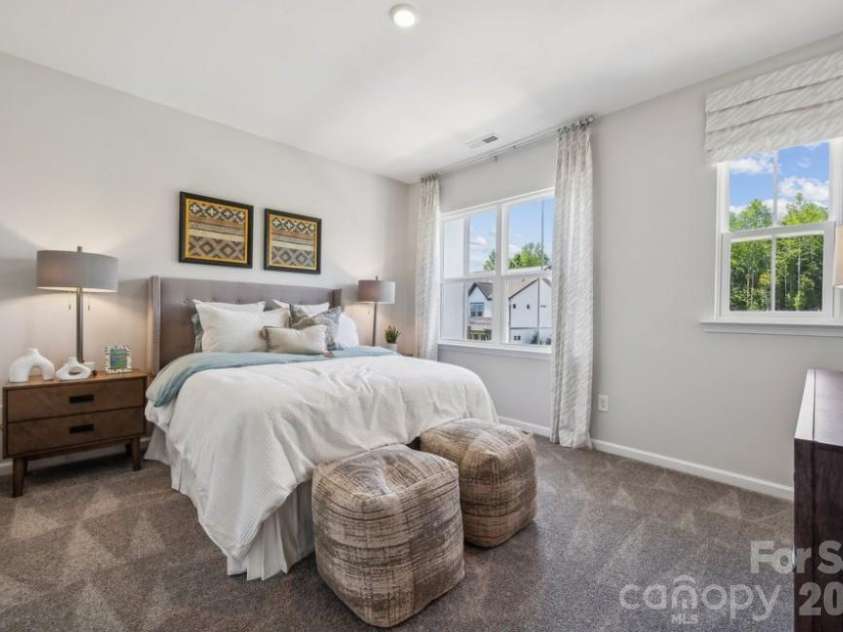 21230 Lake Run Drive, Charlotte, NC 28278.  MLS# CAR4433356, YatesRealty ID 55936. Representative Photo