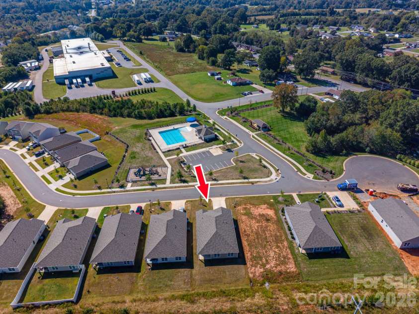 1021 Foxberry Lane, Maiden, NC 28650.  MLS# CAR4433101, YatesRealty ID 55939. 