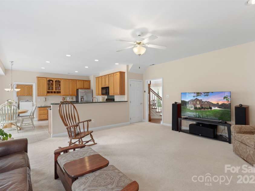 301 Prairie Rose Court, Waxhaw, NC 28173.  MLS# CAR4242223, YatesRealty ID 5594. 