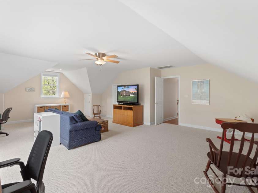 301 Prairie Rose Court, Waxhaw, NC 28173.  MLS# CAR4242223, YatesRealty ID 5594. 