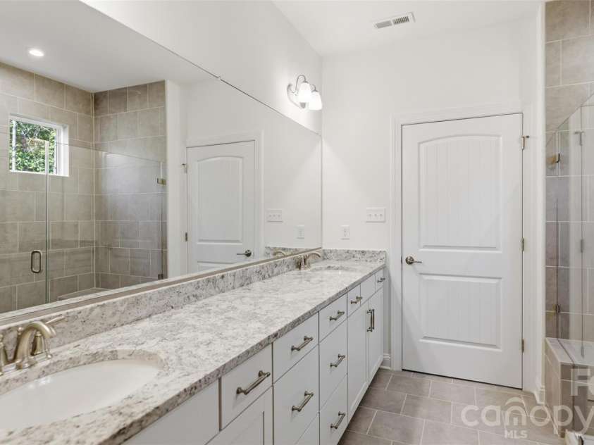 0 Sunset Drive, Mill Spring, NC 28756.  MLS# CAR4432604, YatesRealty ID 55946. PRIMARY BATHROOM