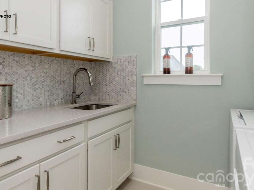 2329 Tulip Blossom Lane, Fort Mill, SC 29715.  MLS# CAR4433375, YatesRealty ID 55950. 