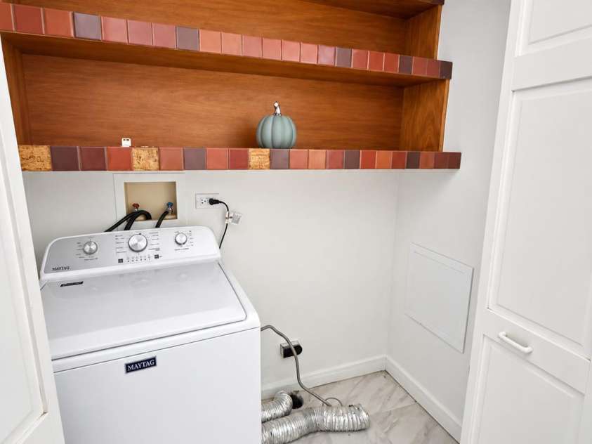 309 17th Road, Kannapolis, NC 28083.  MLS# CAR4433362, YatesRealty ID 55958. 