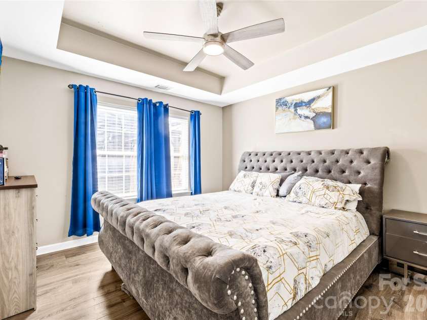 6406 Castlewynd Court, Charlotte, NC 28212.  MLS# CAR4350709, YatesRealty ID 5596. 