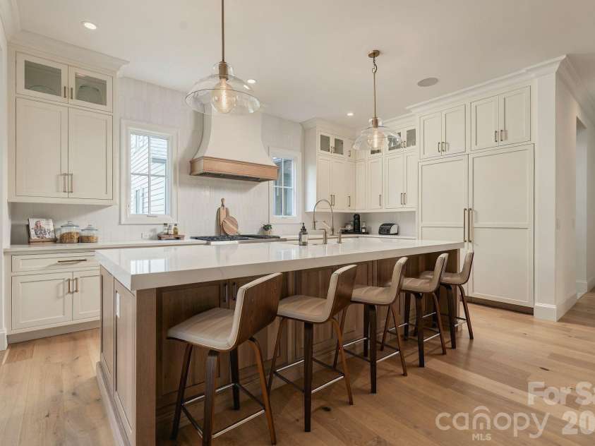 20020 Schooner Drive, Cornelius, NC 28031.  MLS# CAR4424974, YatesRealty ID 55960. 
