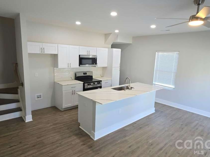 3924 Tuckaseegee Road, Charlotte, NC 28208.  MLS# CAR4433383, YatesRealty ID 55964. 
