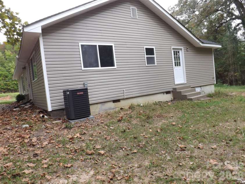115 Church View Drive, Lawndale, NC 28090.  MLS# CAR4432417, YatesRealty ID 55966. 