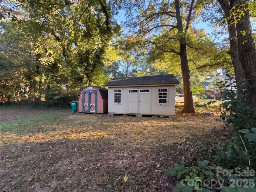 308 Spring Garden Avenue, Kannapolis, NC 28081.  MLS# CAR4433419, YatesRealty ID 55967. 