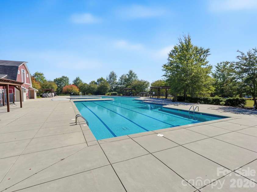 10900 Sand River Court, Davidson, NC 28036.  MLS# CAR4433186, YatesRealty ID 55969. 