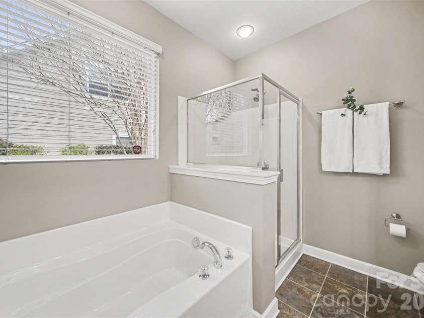 8708 Artesa Mill Lane, Charlotte, NC 28214.  MLS# CAR4352458, YatesRealty ID 5597. 