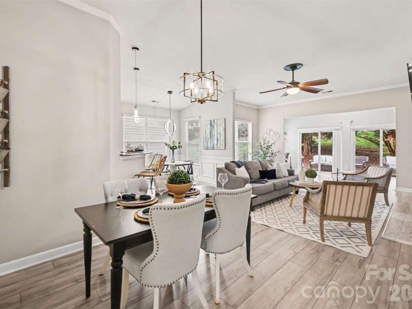 8708 Artesa Mill Lane, Charlotte, NC 28214.  MLS# CAR4352458, YatesRealty ID 5597. 