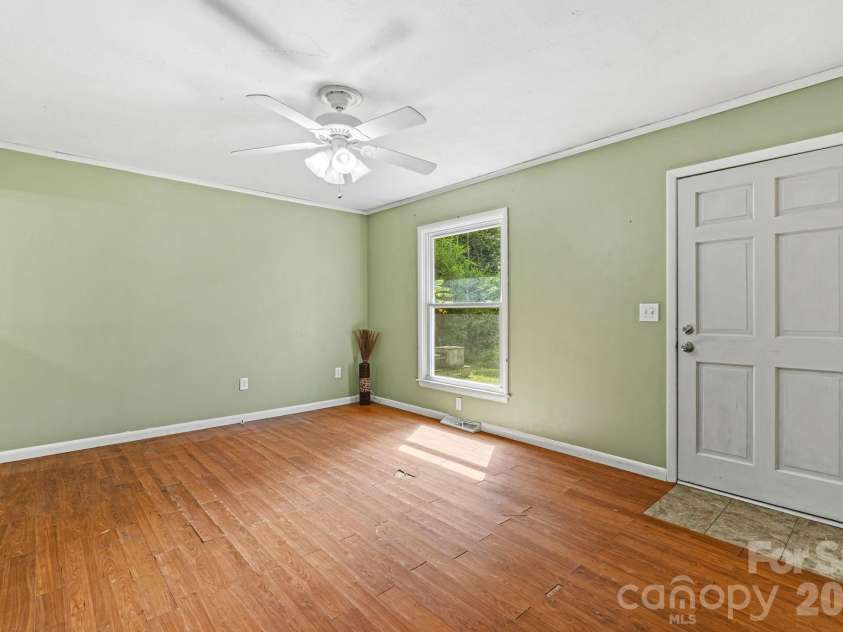 103 Early Deitz Road, Sylva, NC 28779.  MLS# CAR4432954, YatesRealty ID 55971. 