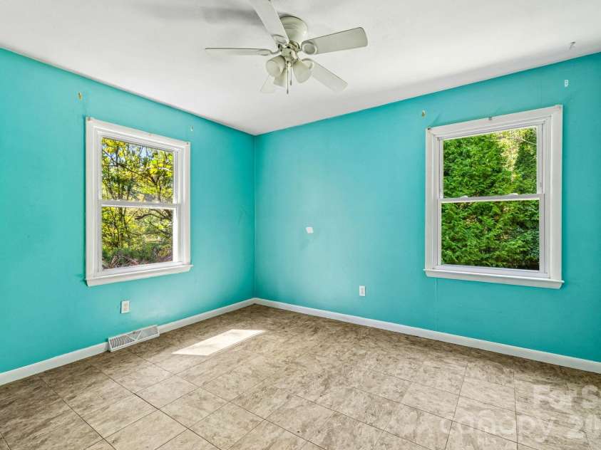 103 Early Deitz Road, Sylva, NC 28779.  MLS# CAR4432954, YatesRealty ID 55971. 