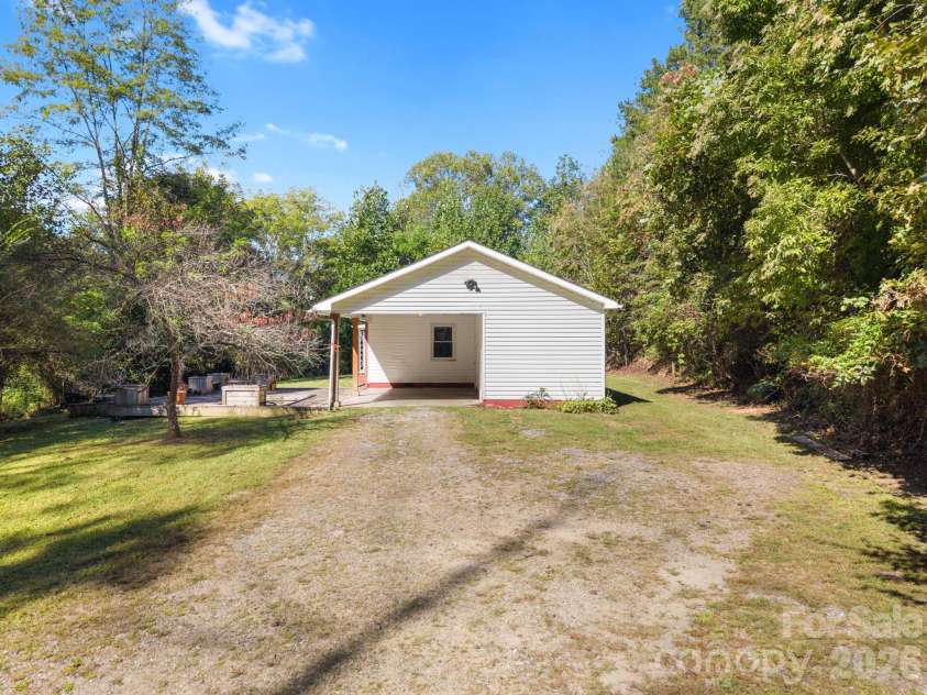 103 Early Deitz Road, Sylva, NC 28779.  MLS# CAR4432954, YatesRealty ID 55971. 