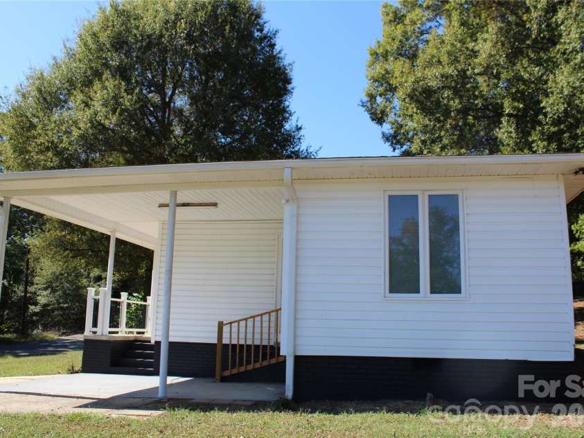 31610 Morton Road, Albemarle, NC 28001.  MLS# CAR4433030, YatesRealty ID 55972. 