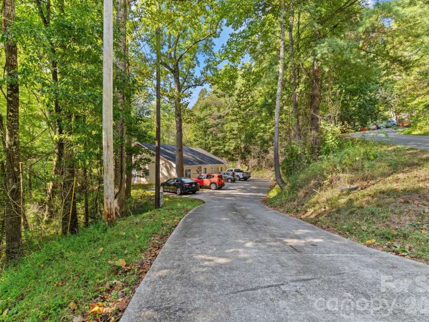 487 Country Club Drive, Cullowhee, NC 28723.  MLS# CAR4432116, YatesRealty ID 55978. 