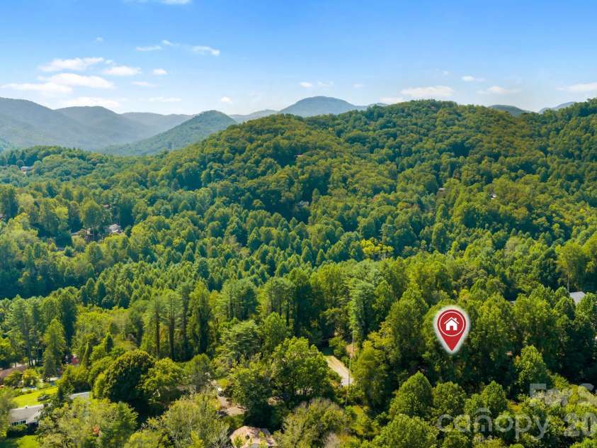 487 Country Club Drive, Cullowhee, NC 28723.  MLS# CAR4432116, YatesRealty ID 55978. 