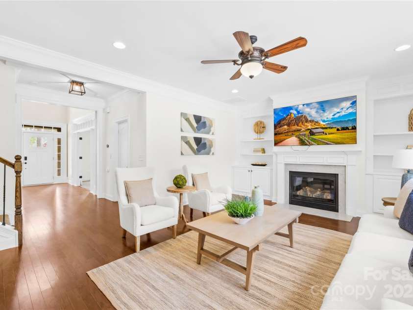 113 Sandy Cove Court, Mooresville, NC 28117.  MLS# CAR4228954, YatesRealty ID 5598. 