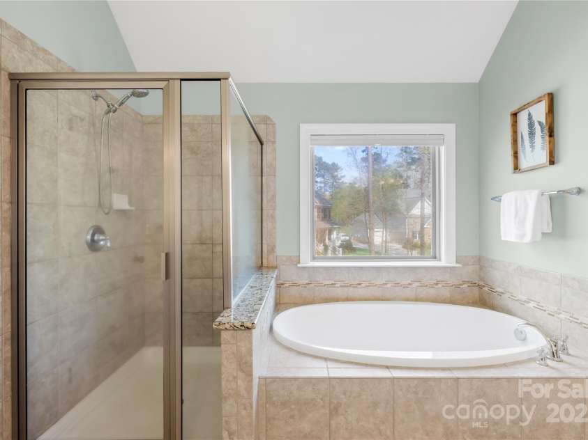 113 Sandy Cove Court, Mooresville, NC 28117.  MLS# CAR4228954, YatesRealty ID 5598. 