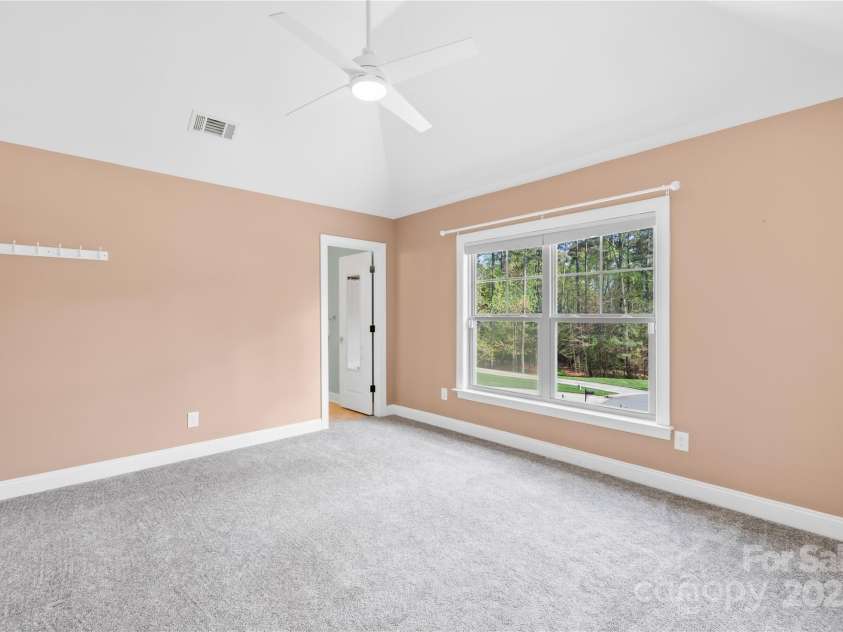 113 Sandy Cove Court, Mooresville, NC 28117.  MLS# CAR4228954, YatesRealty ID 5598. 