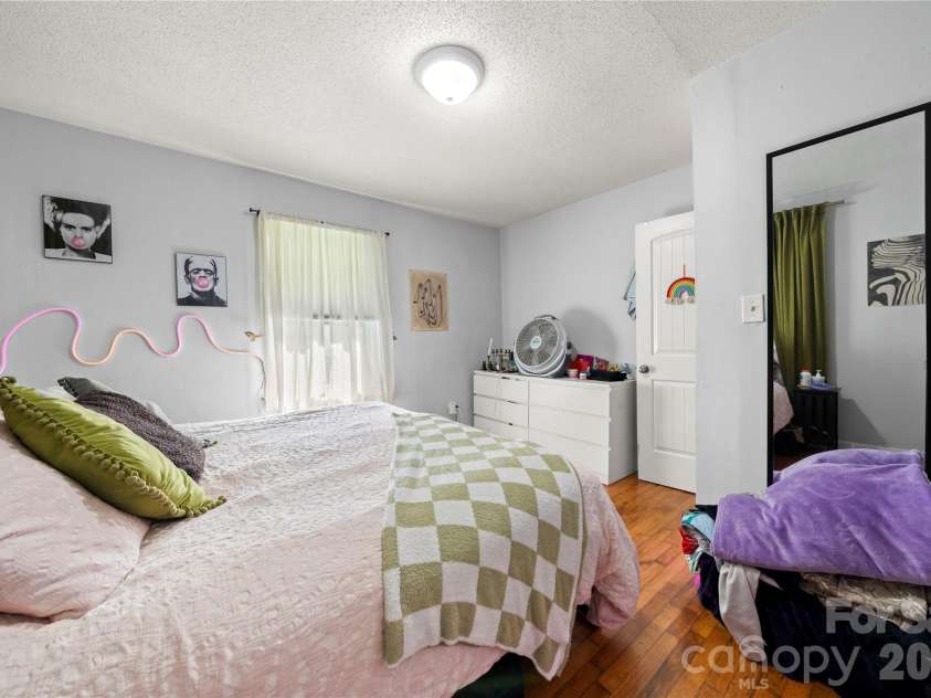 509 Church Street, Dallas, NC 28034.  MLS# CAR4432806, YatesRealty ID 55980. 