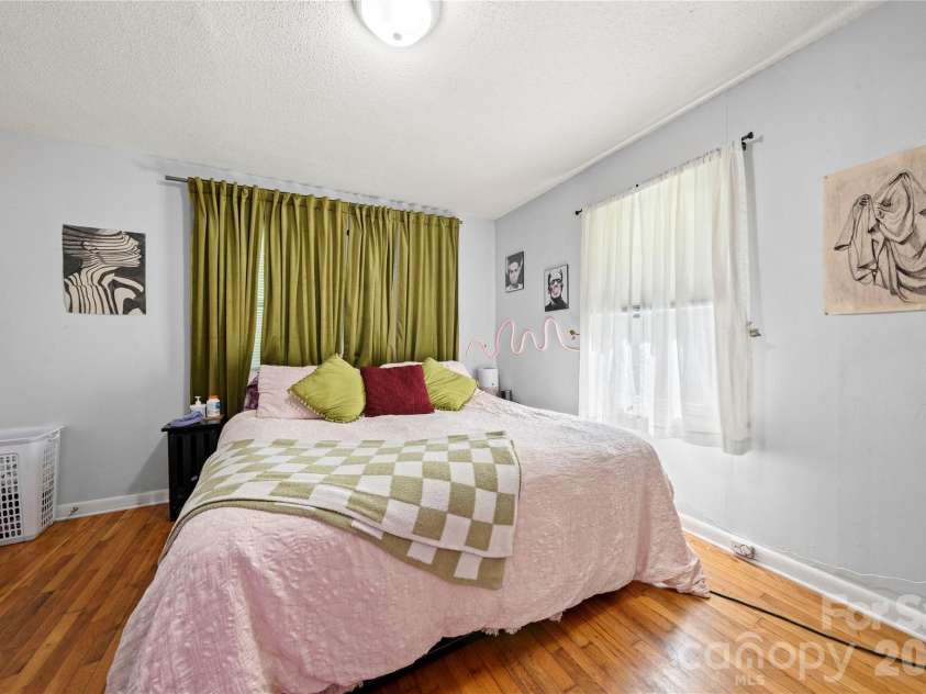 509 Church Street, Dallas, NC 28034.  MLS# CAR4432806, YatesRealty ID 55980. 