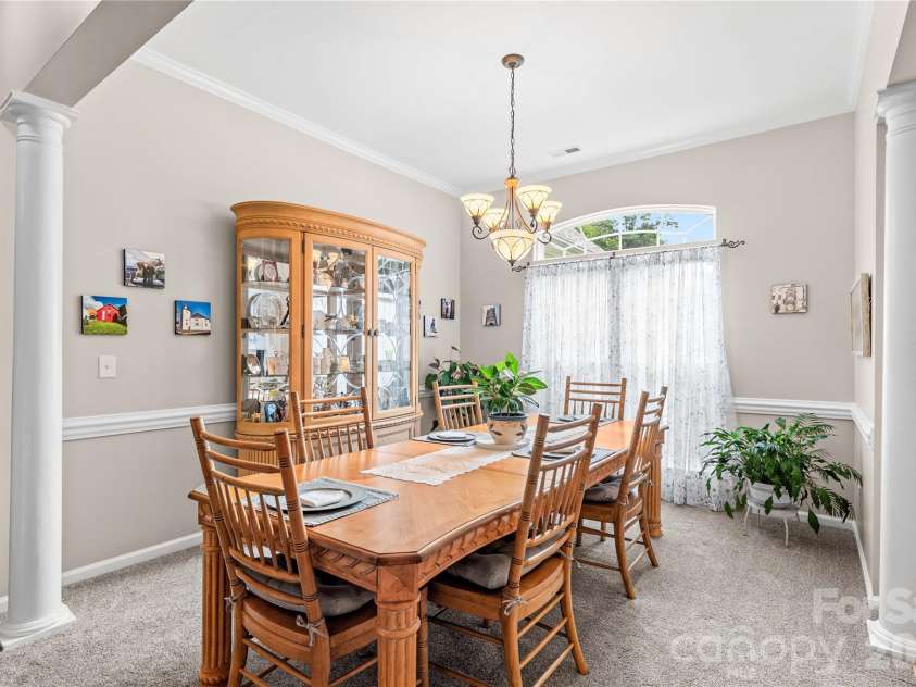 133 Flowering Grove Lane, Mooresville, NC 28115.  MLS# CAR4433429, YatesRealty ID 55982. 