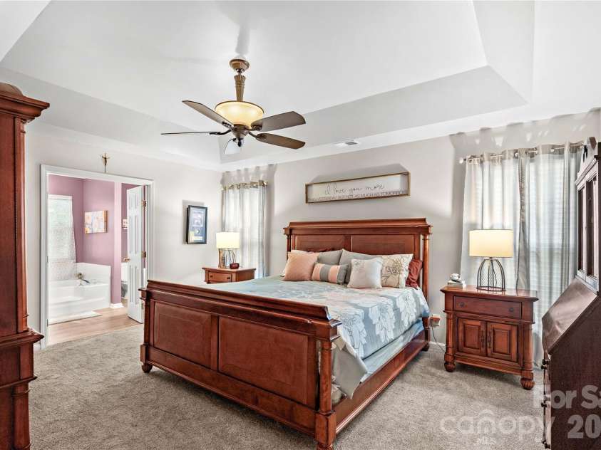 133 Flowering Grove Lane, Mooresville, NC 28115.  MLS# CAR4433429, YatesRealty ID 55982. 