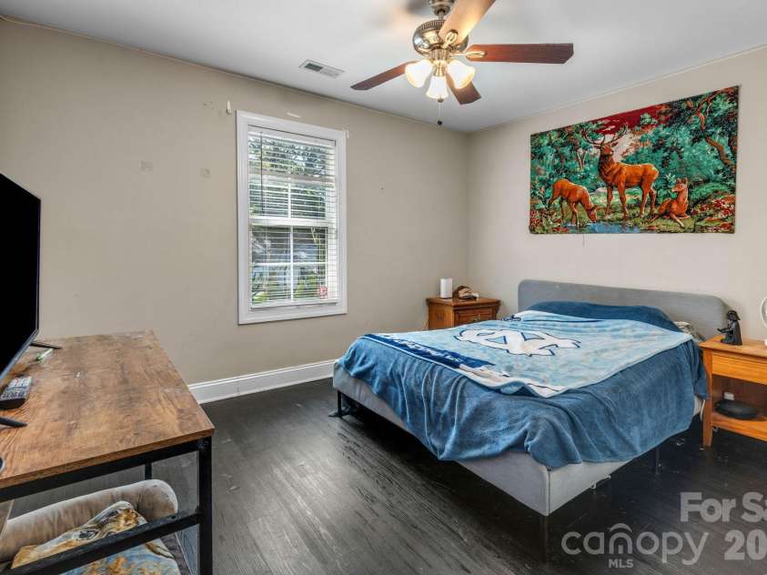 710 Ben Avenue, Kannapolis, NC 28081.  MLS# CAR4429776, YatesRealty ID 55983. 3rd bedroom