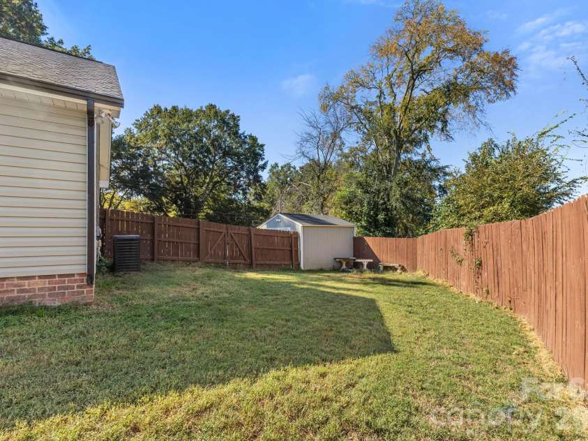 710 Ben Avenue, Kannapolis, NC 28081.  MLS# CAR4429776, YatesRealty ID 55983. 